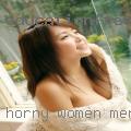 Horny women Menominee